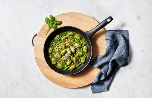 One-Pan Pesto Gnocchi with Green Beans
